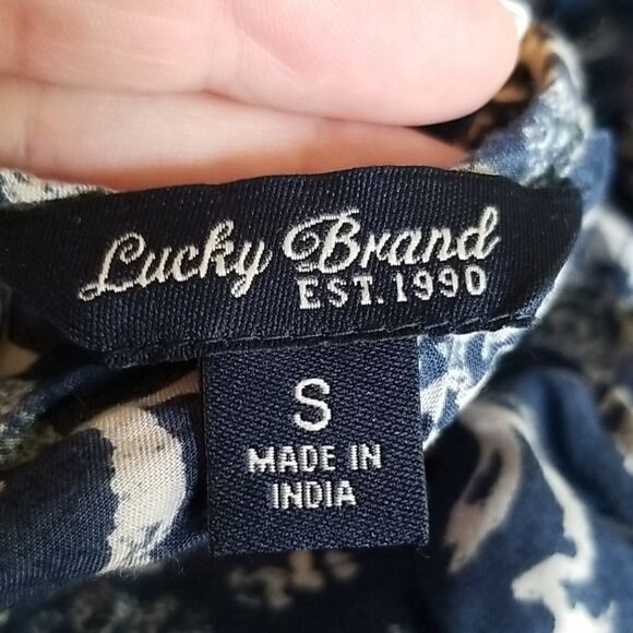 Lucky Brand ⭐ Floral Short Sleeve Top - Picture 5 of 5